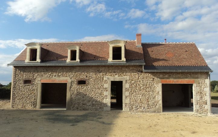Ancienne ferme rénovée à Courcelles de Touraine